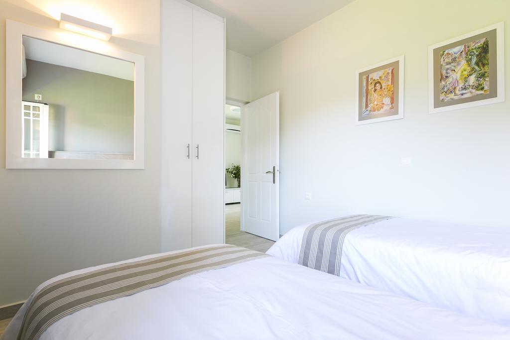 Olive Grove Studios & Apartments Σβορωνάτα Εξωτερικό φωτογραφία