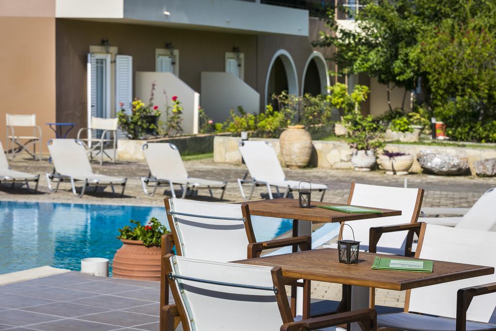 Olive Grove Studios & Apartments Σβορωνάτα Εξωτερικό φωτογραφία