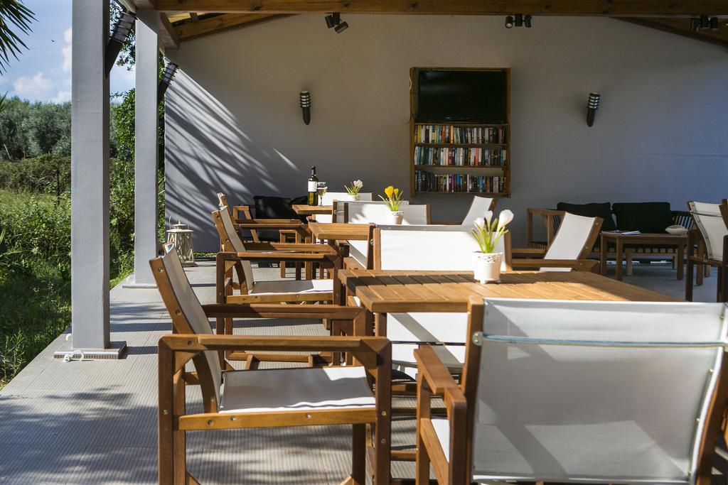 Olive Grove Studios & Apartments Σβορωνάτα Εξωτερικό φωτογραφία