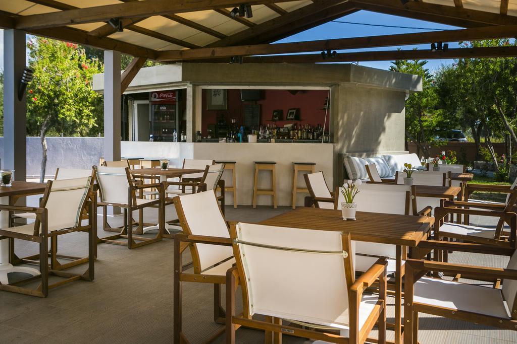 Olive Grove Studios & Apartments Σβορωνάτα Εξωτερικό φωτογραφία