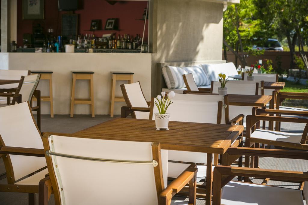 Olive Grove Studios & Apartments Σβορωνάτα Εξωτερικό φωτογραφία