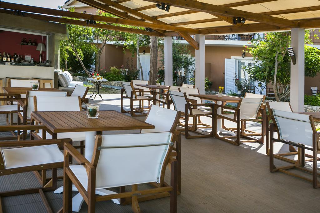 Olive Grove Studios & Apartments Σβορωνάτα Εξωτερικό φωτογραφία