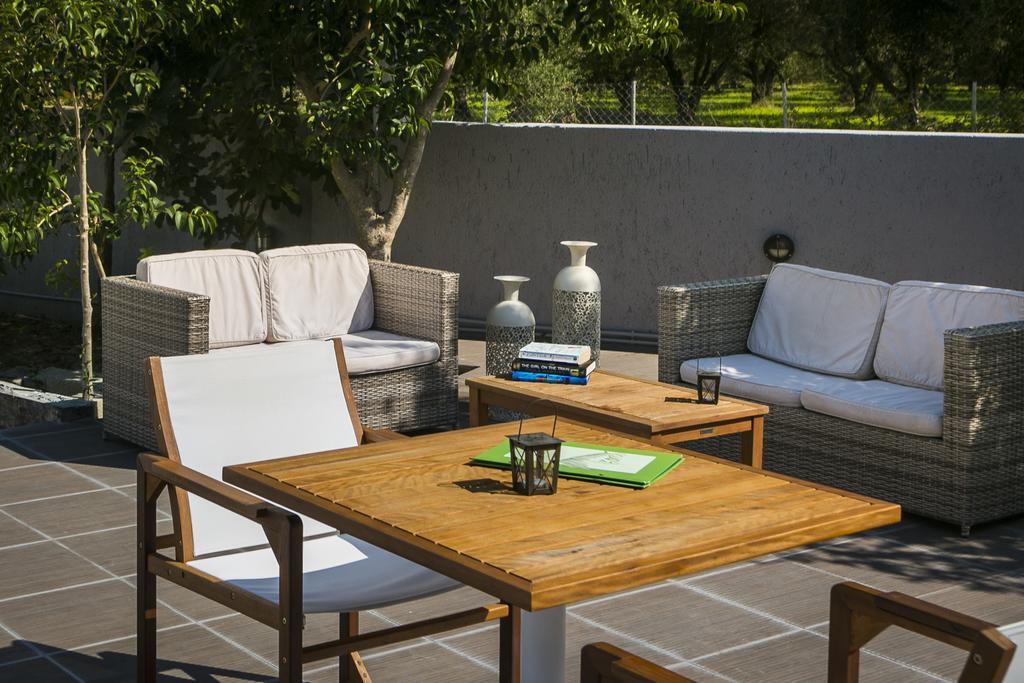 Olive Grove Studios & Apartments Σβορωνάτα Εξωτερικό φωτογραφία