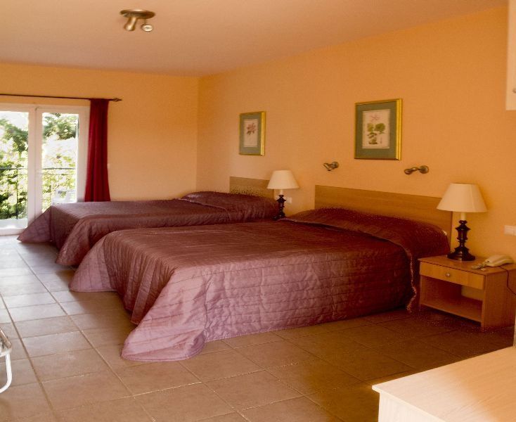 Olive Grove Studios & Apartments Σβορωνάτα Εξωτερικό φωτογραφία