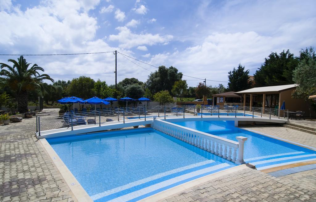 Olive Grove Studios & Apartments Σβορωνάτα Εξωτερικό φωτογραφία