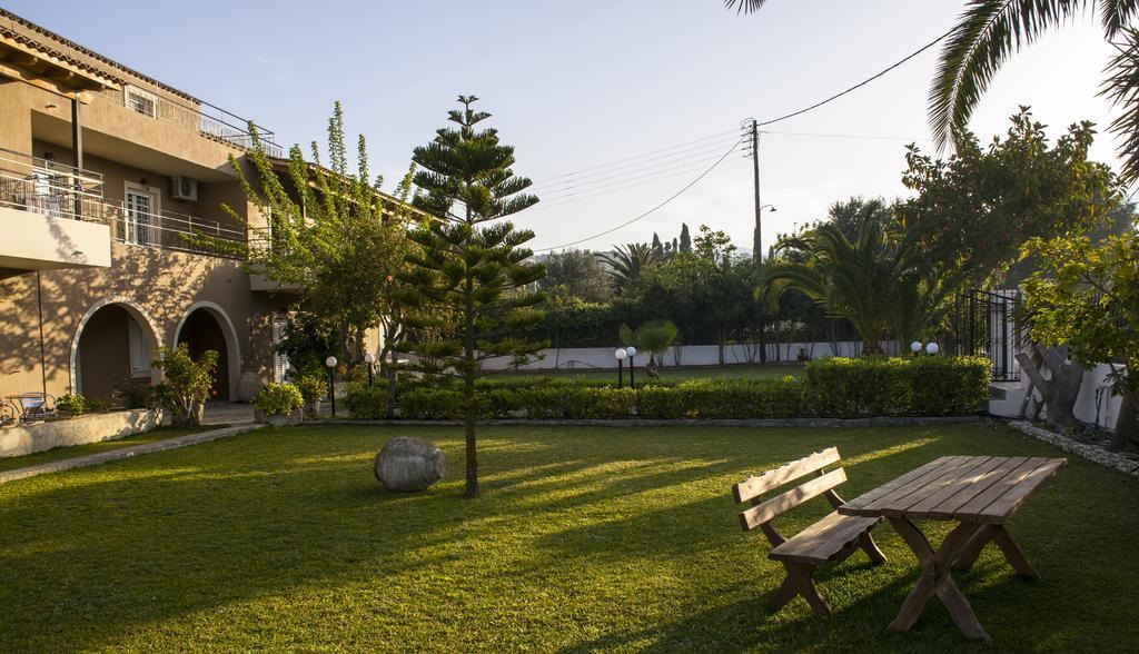 Olive Grove Studios & Apartments Σβορωνάτα Εξωτερικό φωτογραφία
